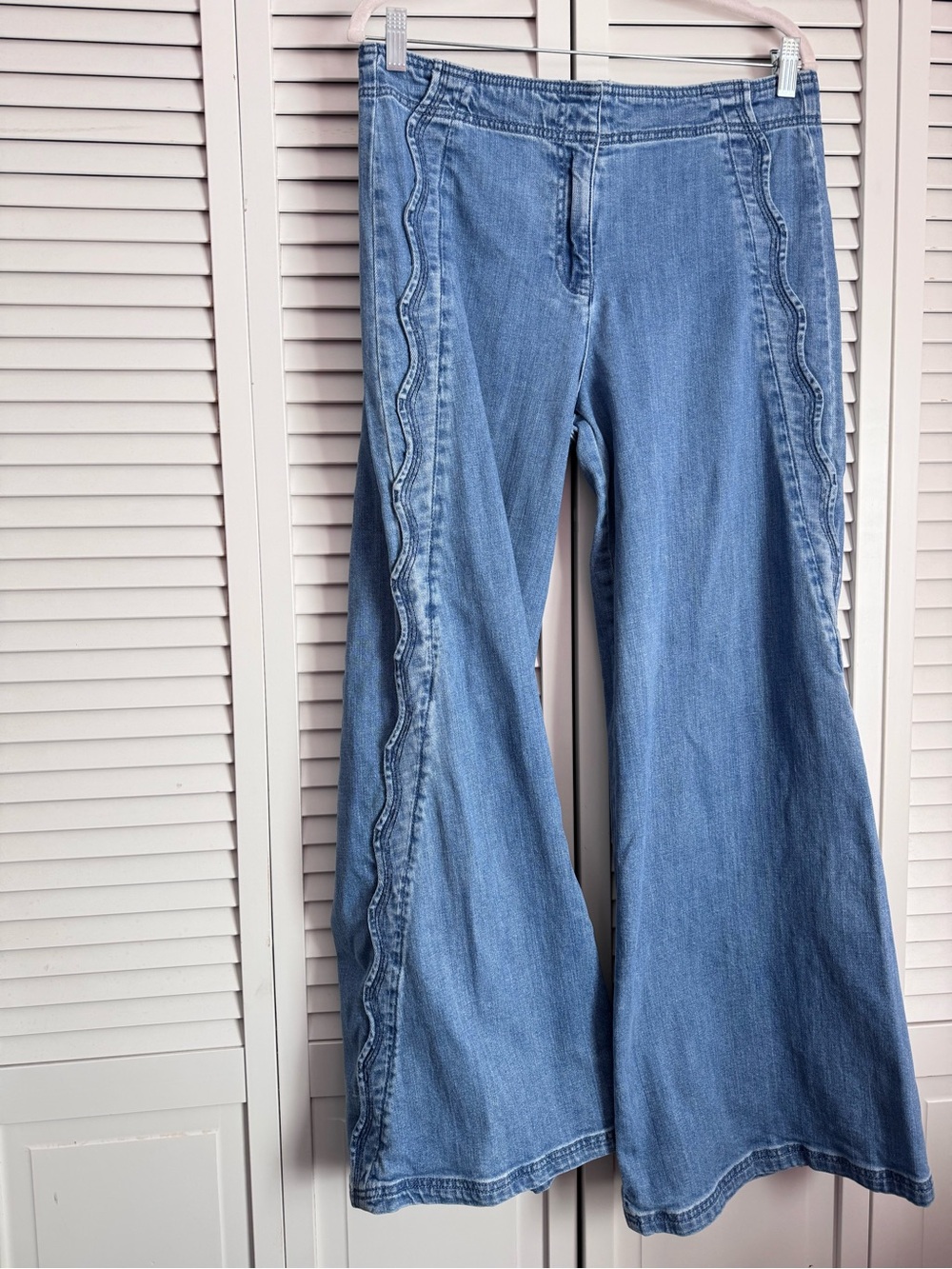 Maeve Scallop Edge Wide Leg Blue Jeans Boho Slouchy Cottagecore Size 29 - Picture 8 of 11